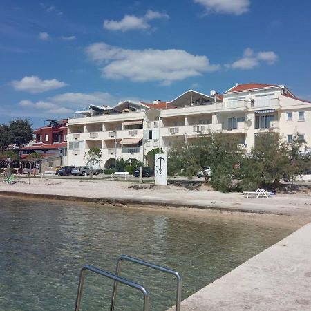 Turanj Apartman Exterior foto