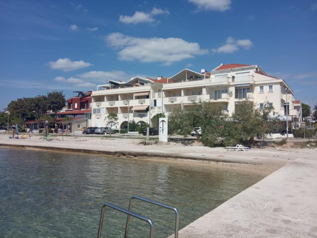 Turanj Apartman Exterior foto